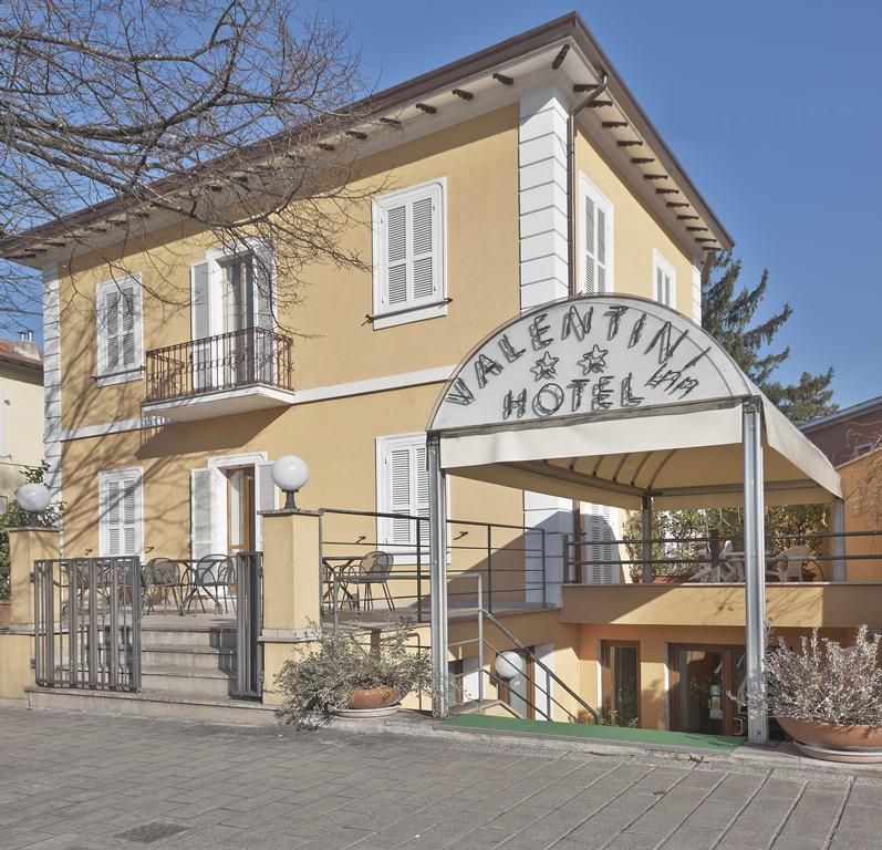 Hotel Valentini Inn Foligno Extérieur photo