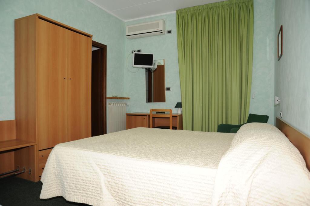 Hotel Valentini Inn Foligno Chambre photo